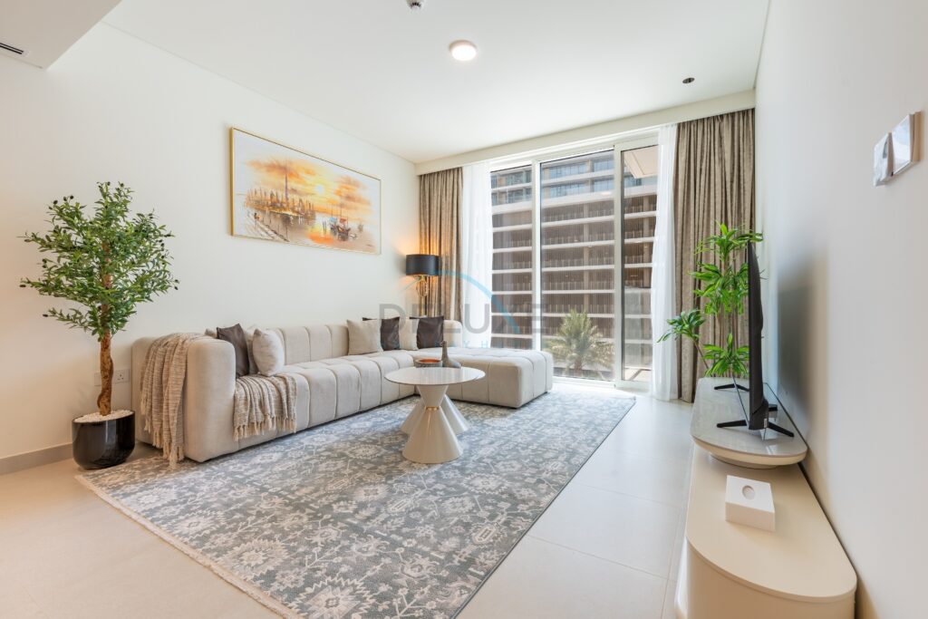 Stylish 2BR Beachfront Retreat with Dubai Harbour Views, Private Beach Access and Prime Location, Beach Mansion Tower 2