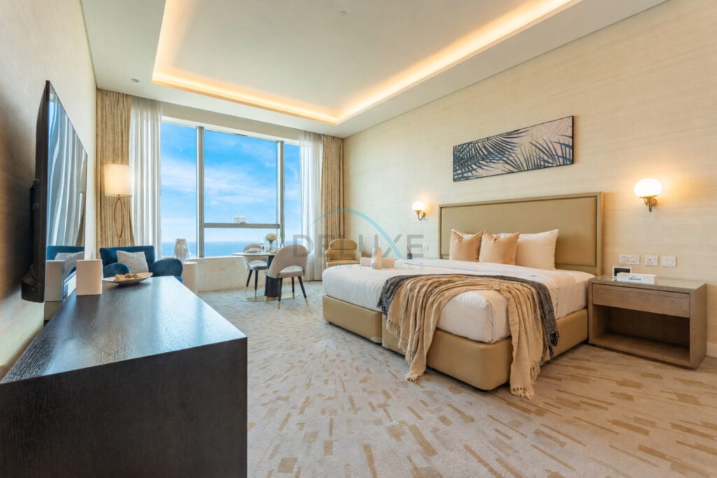 Sea-Facing Studio with Panoramic Palm Views from a High Floor, Near Atlantis, Nakheel Mall and Monorail Station, The Palm Tower