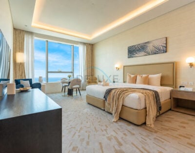 Sea-Facing Studio with Panoramic Palm Views from a High Floor, Near Atlantis, Nakheel Mall and Monorail Station, The Palm Tower