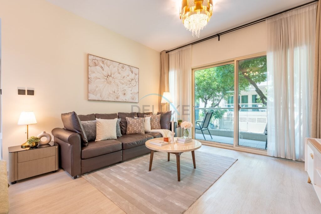 Quiet 2BR Haven Steps from The Greens Lakes and Emirates Golf Club, Al Dhafrah 2