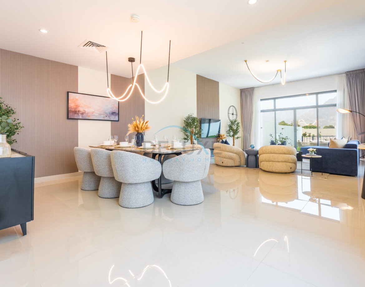 Modern 4BR with Assistant Room Retreat Villa, Facing Sea and Mountain Views, BBQ and Spacious Backyard, Al Dana Island — photo 8