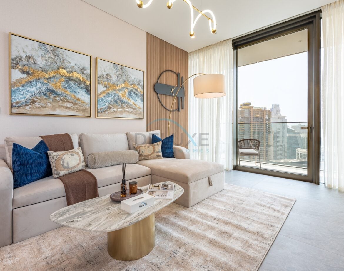 Sky-Level 1BR with Spacious Balcony Overlooking the Canal, Minutes from Downtown, Peninsula Four — photo 11