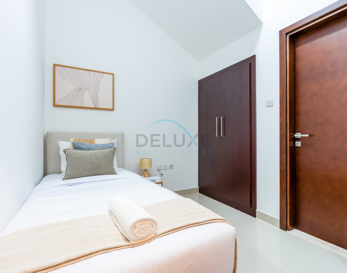 Modern 4BR Plus Assistant and Driver’s Room with Sea and Mountain Views, BBQ, Spacious Garden, Al Dana Island — photo 11