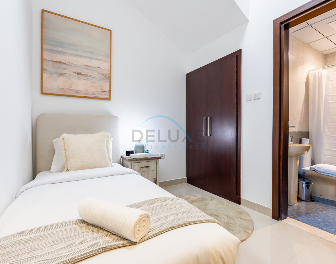 Facing Sea and Mountain 4BR Plus Assistant and Driver’s Room with Own Backyard, BBQ and Spacious Layout, Al Dana Island — photo 10
