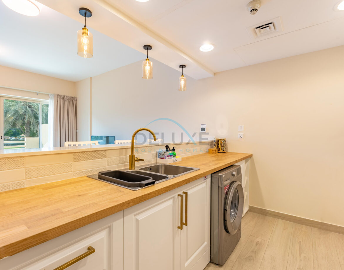 Modern Retreat 1BR Close to Mall of the Emirates and Dubai Marina, Al Samar 1 — photo 10