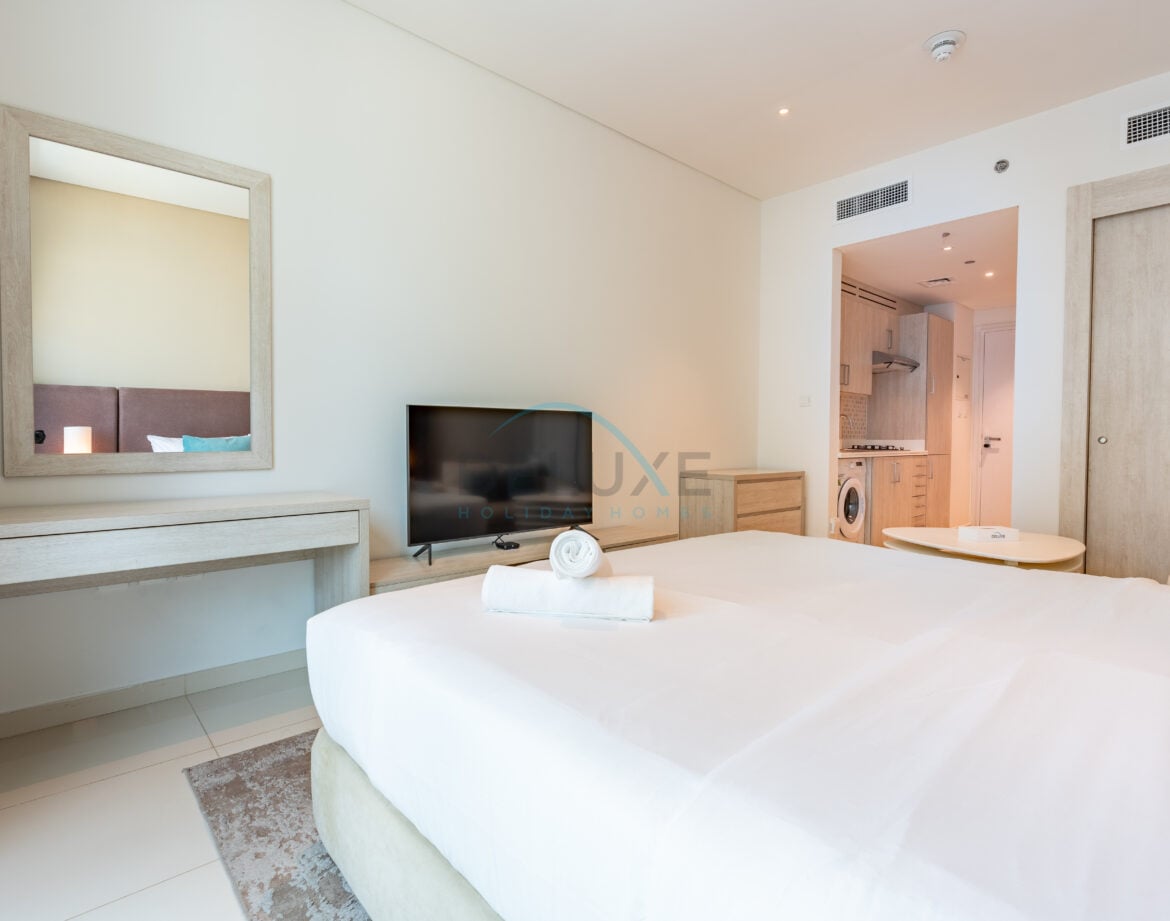 Neat Studio with Balcony Overlooking Nakheel Mall, Near the Monorail and a Short Ride to Atlantis, Seven Hotel and Apartments The Palm A — photo 12