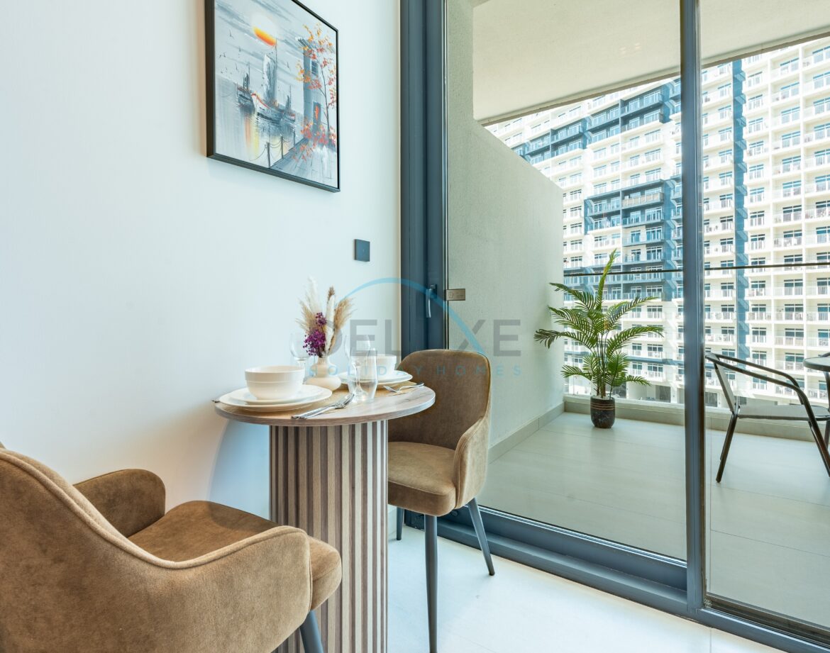 Studio with Balcony Overlooking the Community, Short Drive to Butterfly Garden, NAS 3 — photo 14