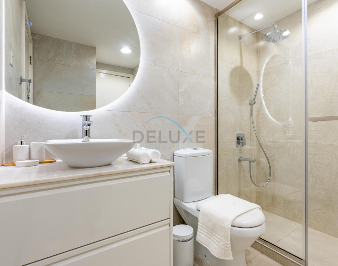 Modern Retreat 1BR Close to Mall of the Emirates and Dubai Marina, Al Samar 1 — photo 15