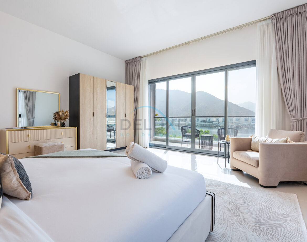 Modern 4BR Plus Assistant and Driver’s Room with Sea and Mountain Views, BBQ, Spacious Garden, Al Dana Island — photo 18