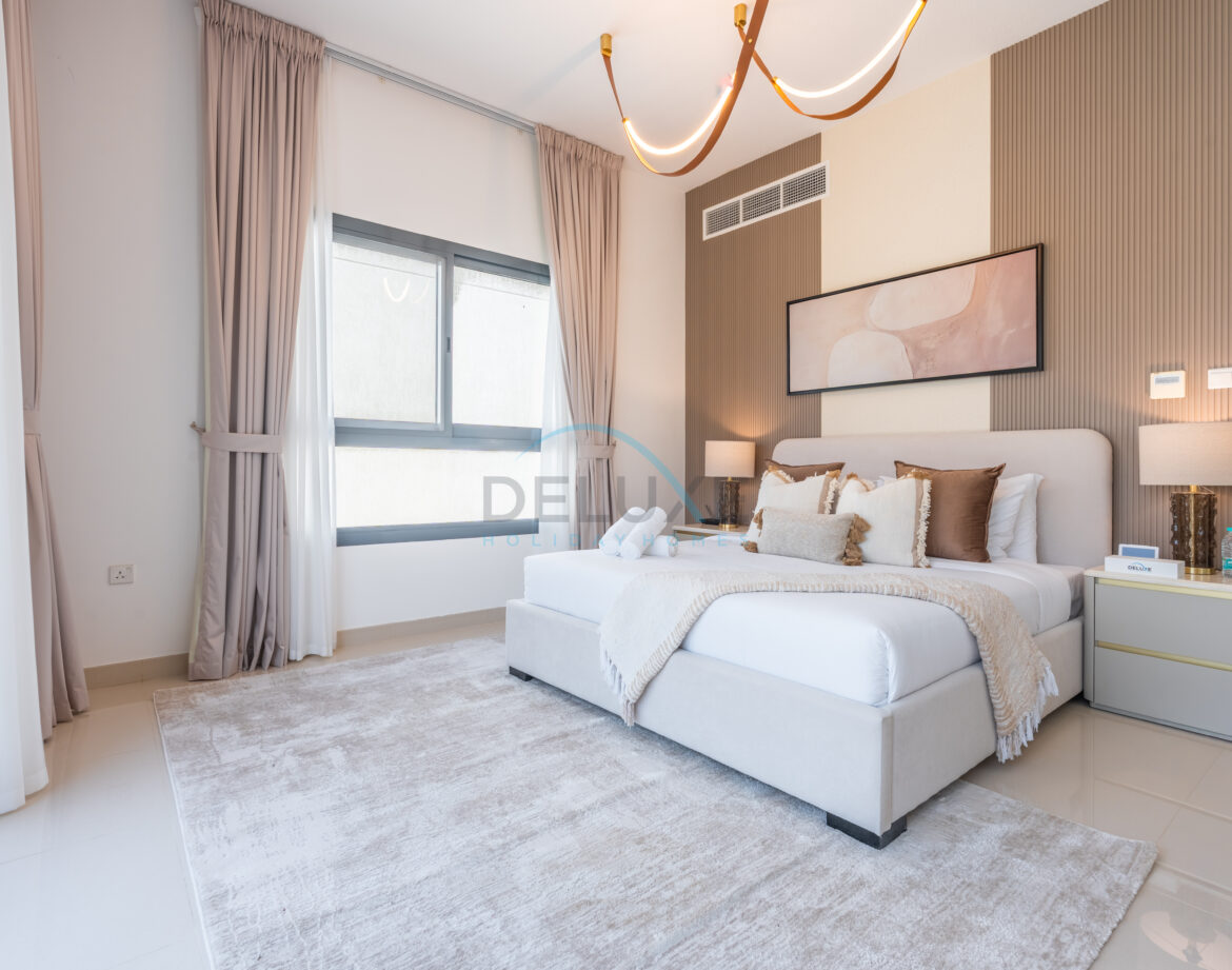 Modern 4BR with Assistant Room Retreat Villa, Facing Sea and Mountain Views, BBQ and Spacious Backyard, Al Dana Island — photo 20