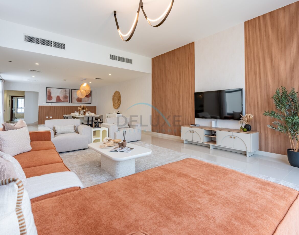 Contemporary 4BR Villa with Assistant & Driver Rooms, Gulf Views, BBQ and Outdoor Lounge, Al Dana Island — photo 20