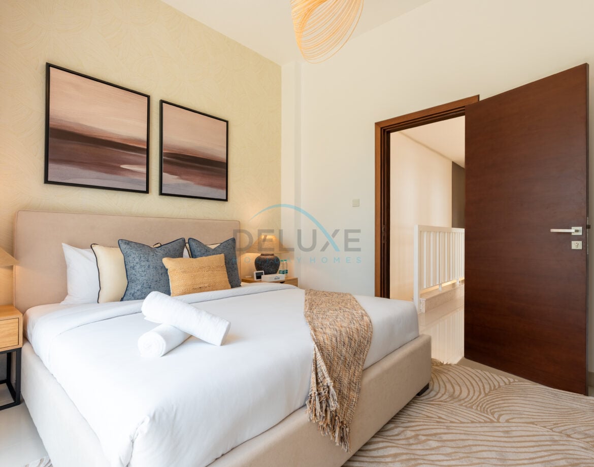 Modern 4BR with Assistant Room Retreat Villa, Facing Sea and Mountain Views, BBQ and Spacious Backyard, Al Dana Island — photo 26