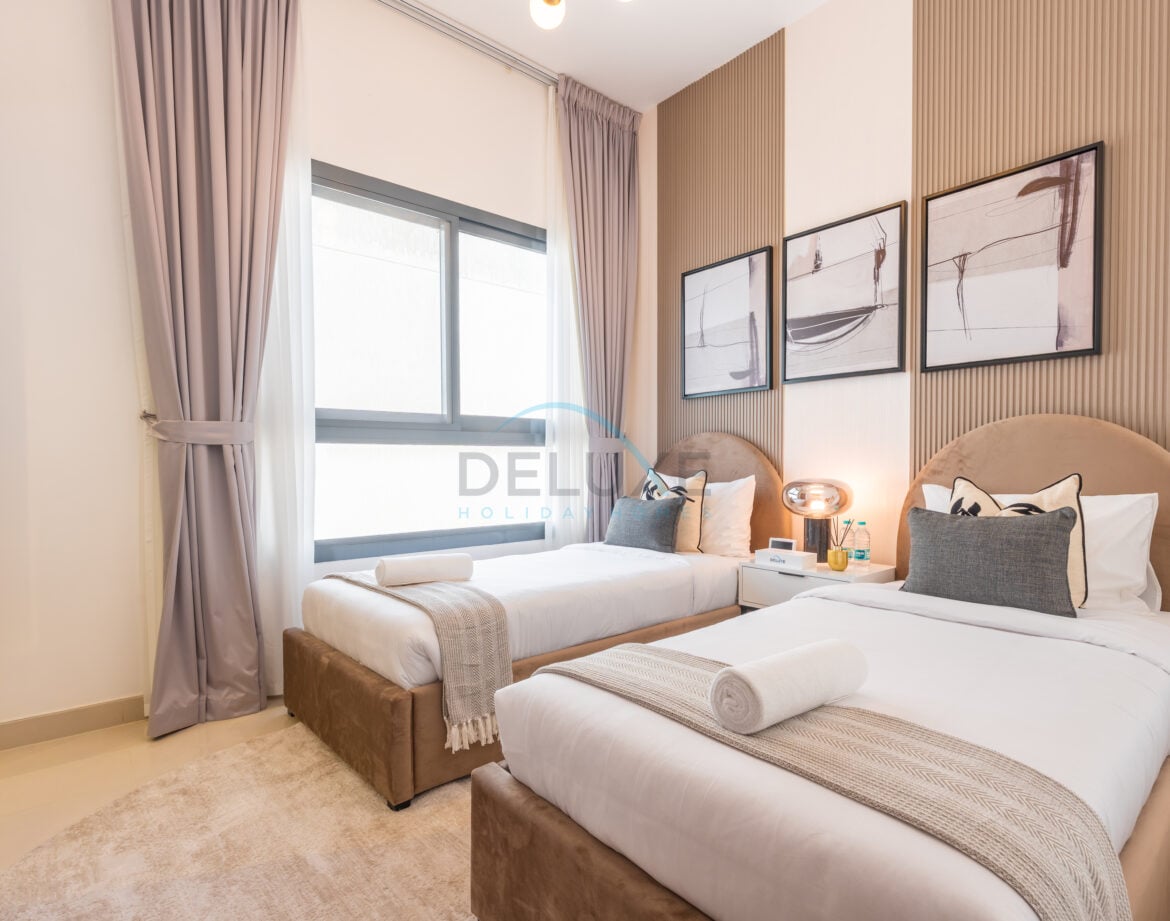 Modern 4BR with Assistant Room Retreat Villa, Facing Sea and Mountain Views, BBQ and Spacious Backyard, Al Dana Island — photo 30
