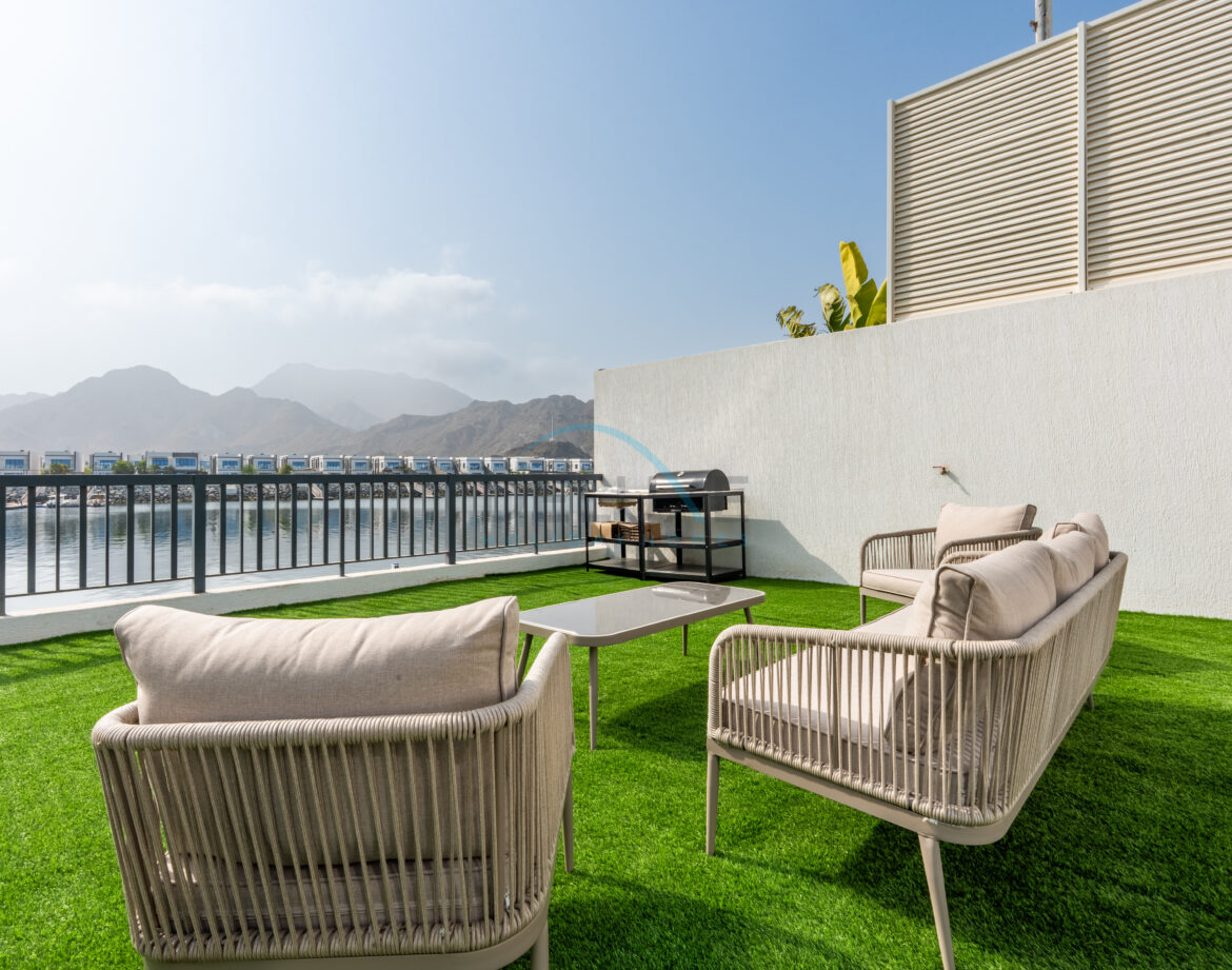Modern 4BR Plus Assistant and Driver’s Room with Sea and Mountain Views, BBQ, Spacious Garden, Al Dana Island — photo 2