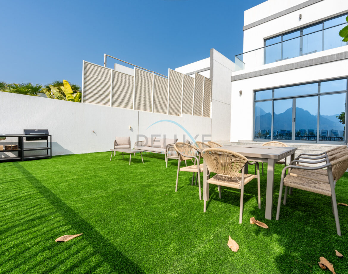 Modern 4BR Plus Assistant and Driver’s Room with Sea and Mountain Views, BBQ, Spacious Garden, Al Dana Island — photo 36