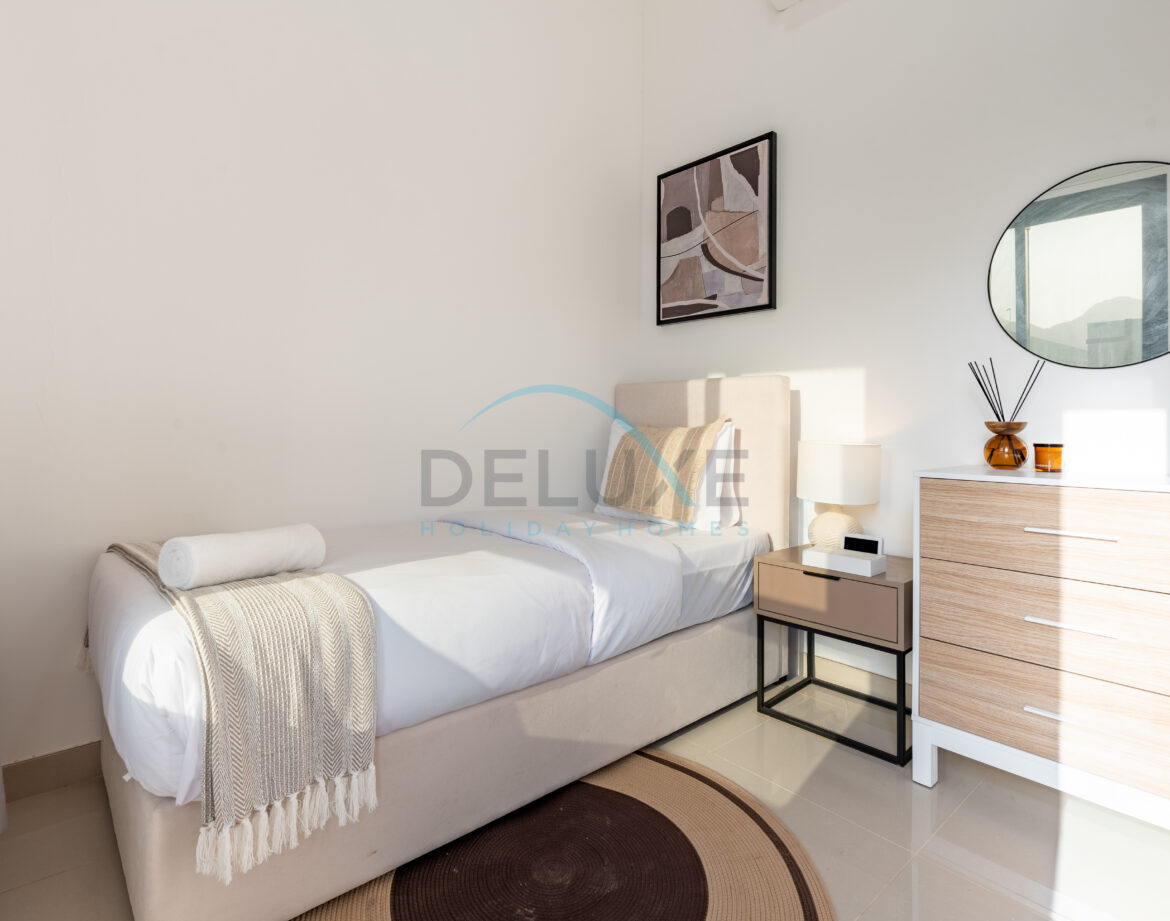 Gulf Sea Views 4BR with Assistant and Driver’s Room, Spacious Layout, BBQ Area, Private Backyard, Al Dana Island — photo 37