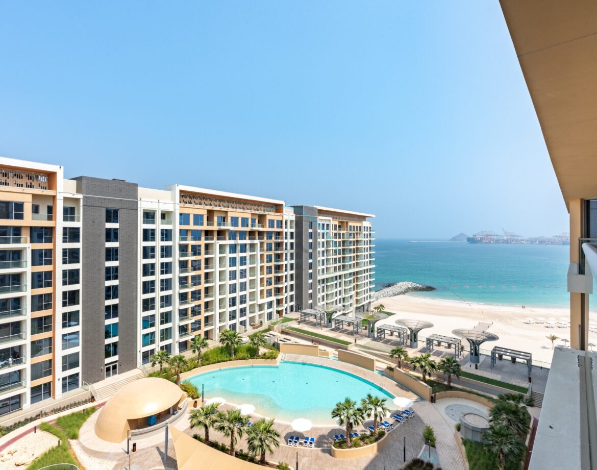 Seaside 2BR and Assistant Room with Gulf of Oman Views, Minutes from Khorfakkan Waterfalls, Khor Fakkan Resort — photo 37