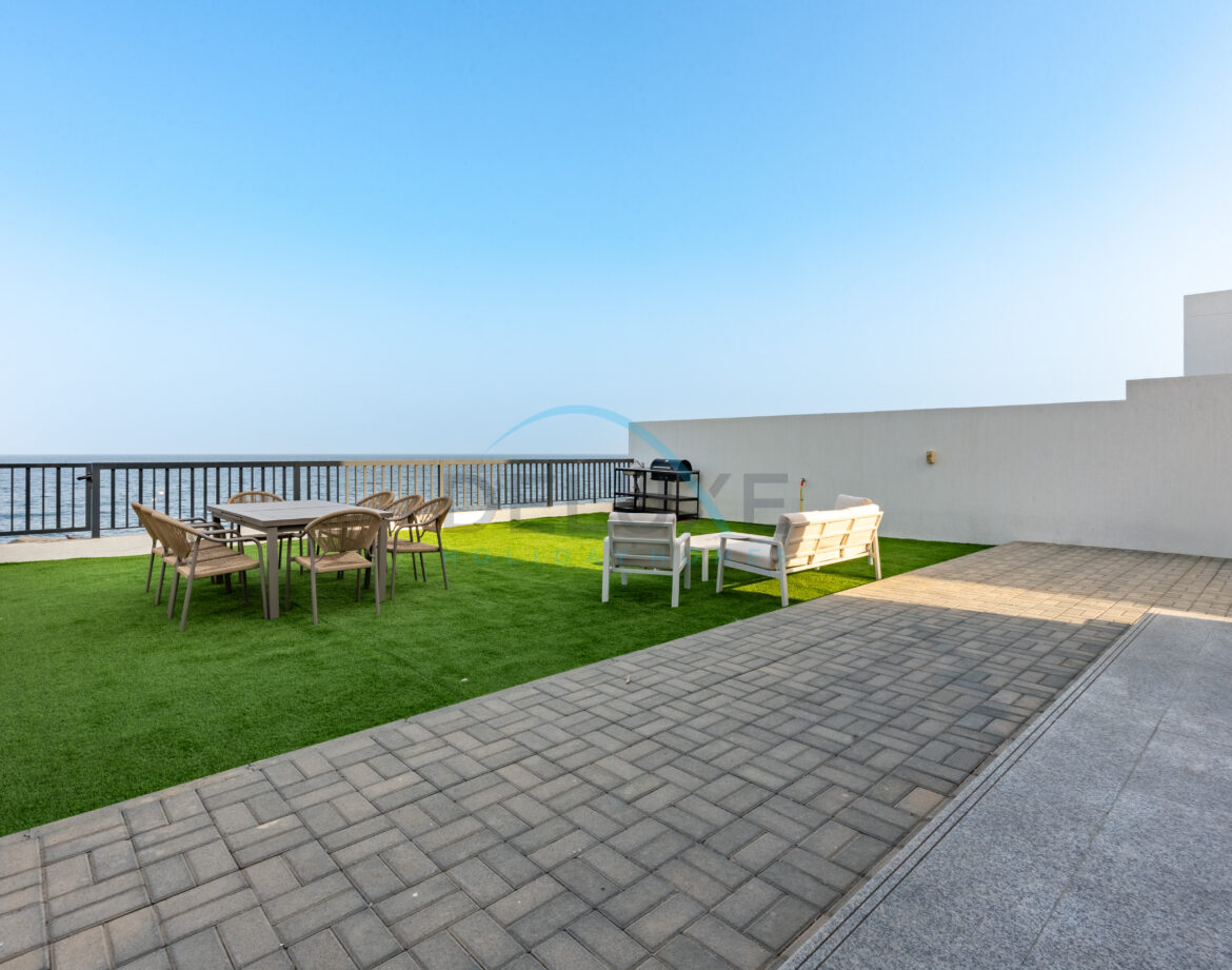 Gulf Sea Views 4BR with Assistant and Driver’s Room, Spacious Layout, BBQ Area, Private Backyard, Al Dana Island — photo 40