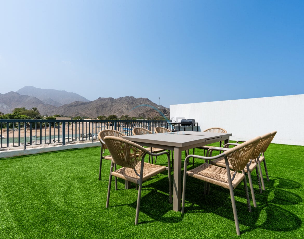 Sea and Mountain Views 4BR Plus Assistant Room with Own Kids’ Play Area, Spacious Outdoor Lounge and BBQ, Al Dana Island — photo 41