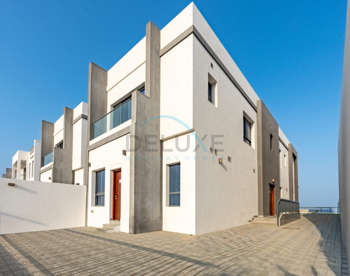 Gulf Sea Views 4BR with Assistant and Driver’s Room, Spacious Layout, BBQ Area, Private Backyard, Al Dana Island — photo 43