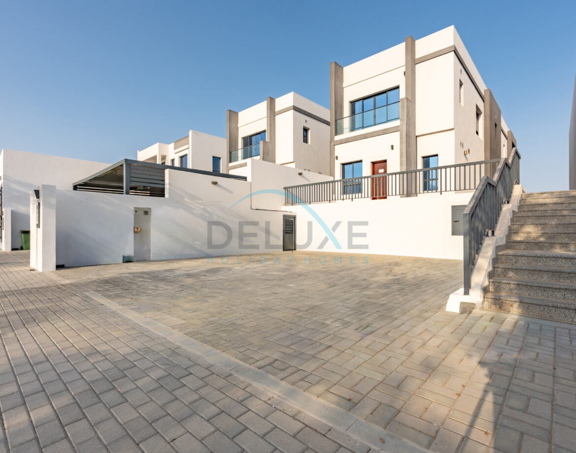 Gulf Sea Views 4BR with Assistant and Driver’s Room, Spacious Layout, BBQ Area, Private Backyard, Al Dana Island — photo 44